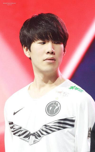 进攻篮板 进攻篮板