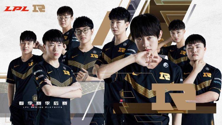 予了一个颇 予了一个颇